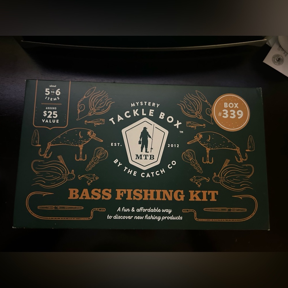 MTB Mystery tackle box bass fishing kit